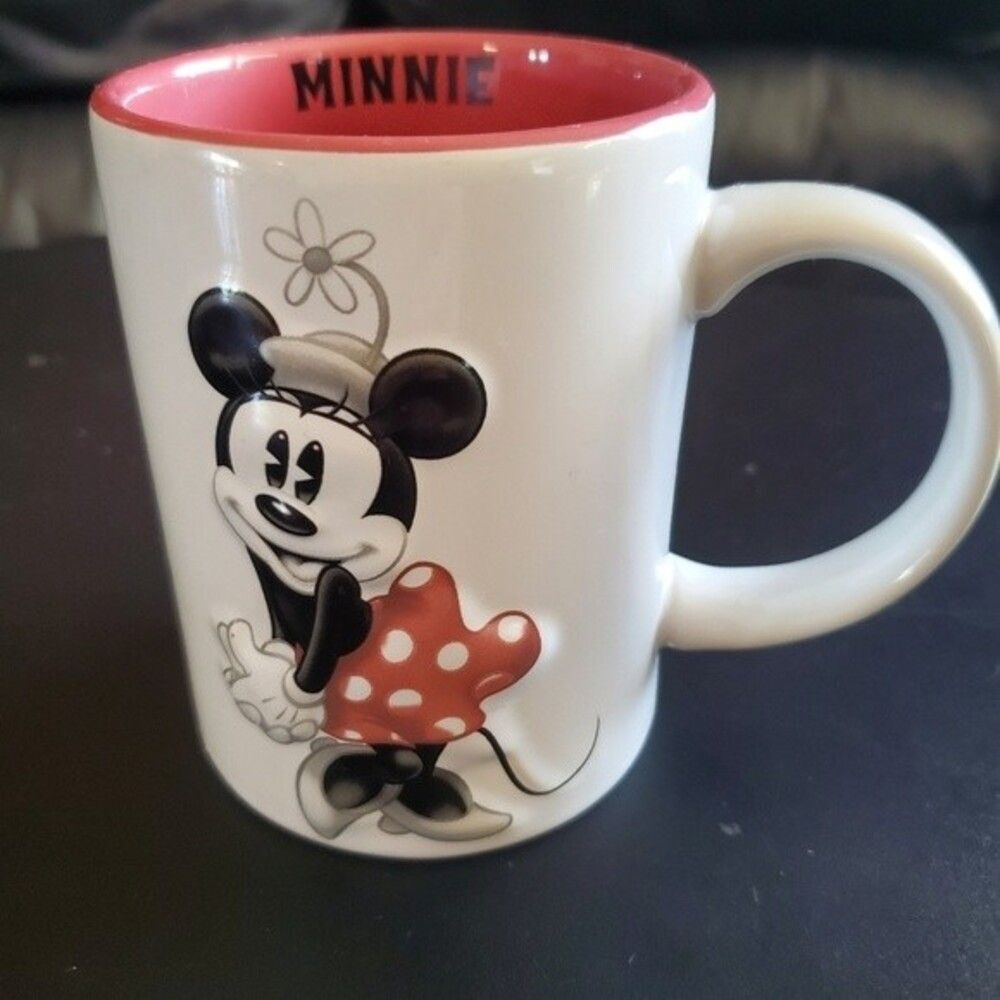 Disney Minnie Mouse 3d Tonal Relief 14oz. Ceramic Mug Jerry Leigh
